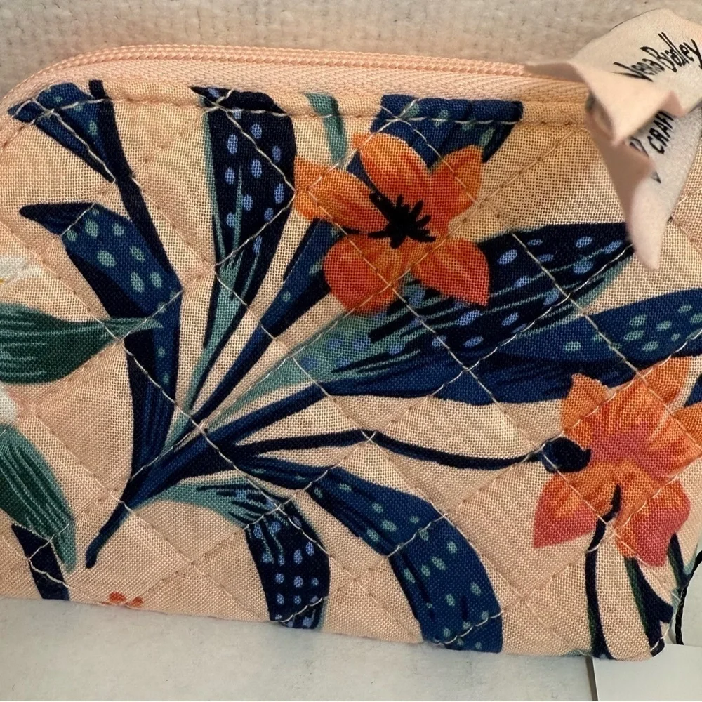 NWT Vera Bradley Coin Purse Purse Floral